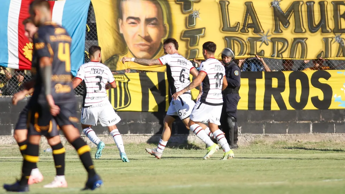 Colón vuelve a visitar a Mitre de Santiago del Estero. En su última visita, ganó 1 a 0 con gol de Brian Negro, en la primera rueda del 2025.