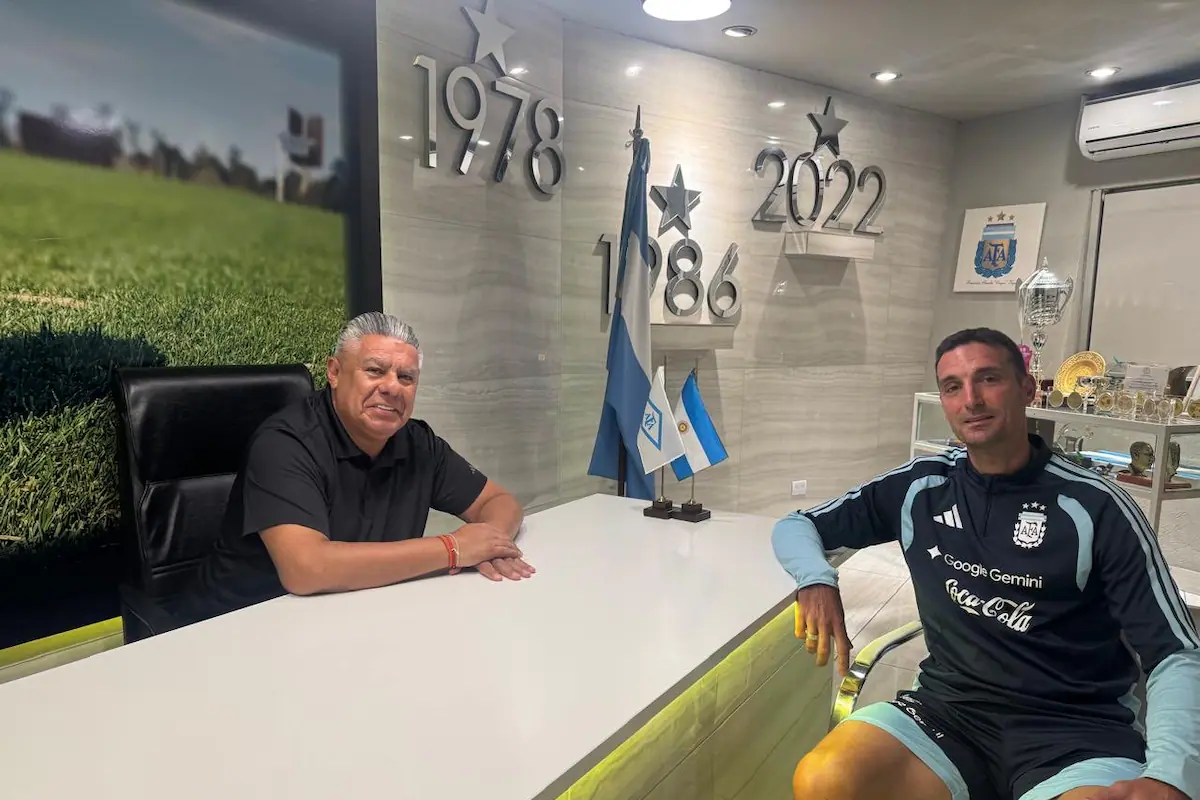 La AFA está a una firma de anunciar la continuidad de Lionel Scaloni al frente de la selección argentina