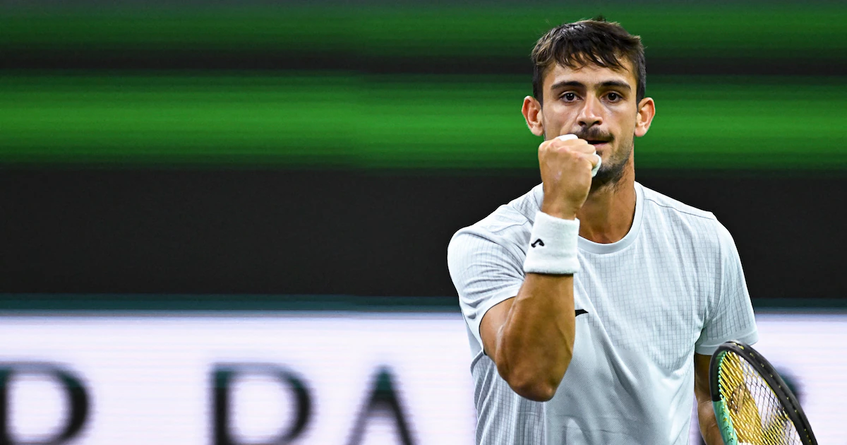 Mariano Navone venció a Juan Manuel Cerúndolo en el duelo argentino y avanzó en el ATP de Bruselas
