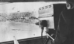 Las cámaras importadas comenzaban a invadir las canchas del fútbol argentino. Año 1951.