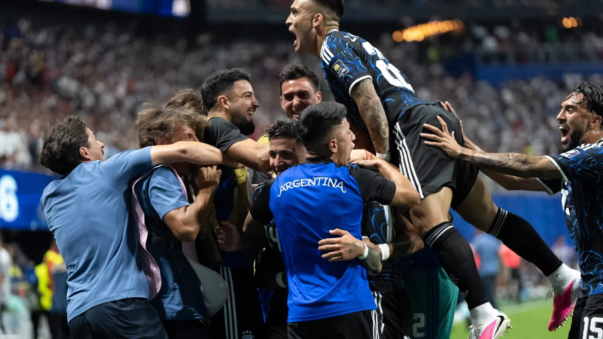 El gol de Lautaro Martínez a Inglaterra en las semis del Mundial 2026.