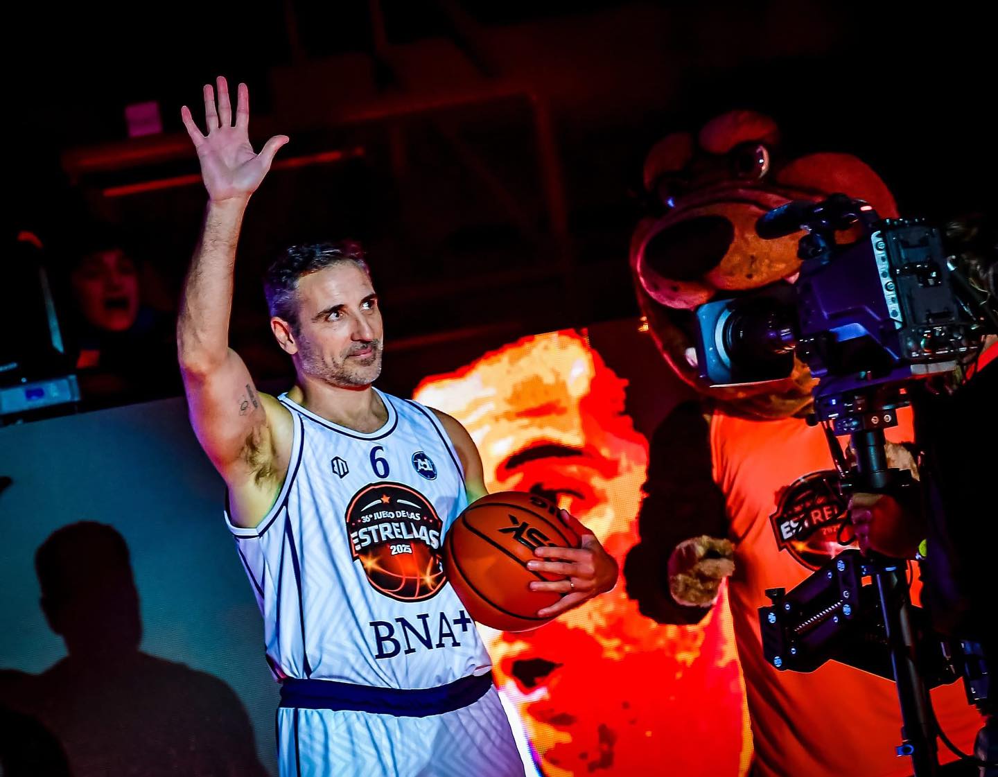 Alejandro Montecchia tuvo una prolífica carrera en el básquet. Además de campeón olímpico con Argentina, se destacó en la Liga Nacional y en Europa (Instagram)