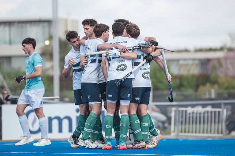 San Fernando celebra ante Santa Bárbara; es el gran dominador del Metropolitano masculino de hockey