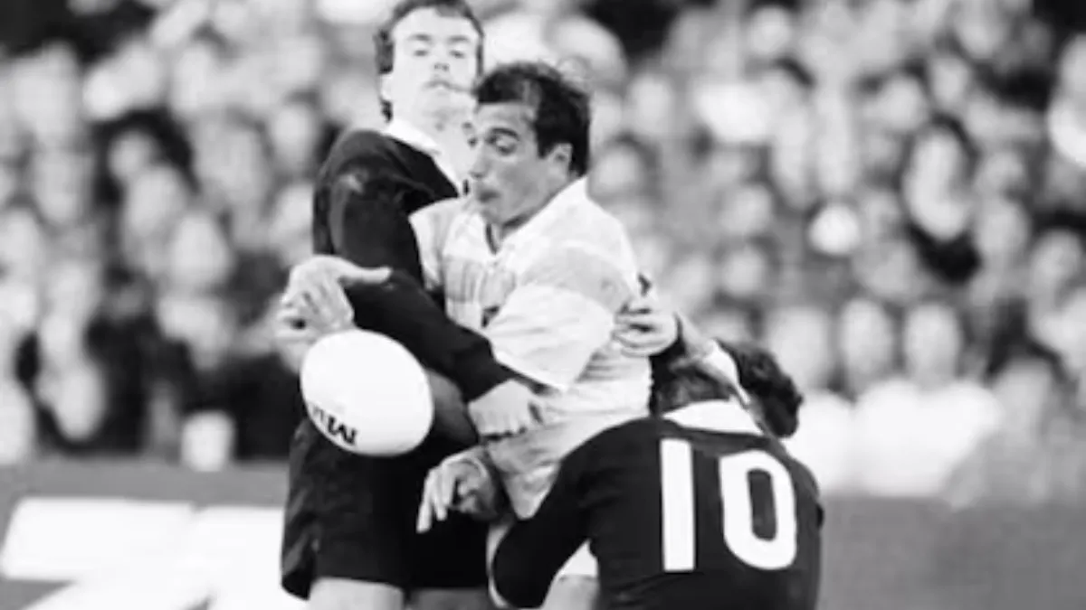 En 1985, anotó los 21 puntos de Los Pumas en el empate 21-21 ante Nueva Zelanda, uno de los partidos más memorables de su carrera.