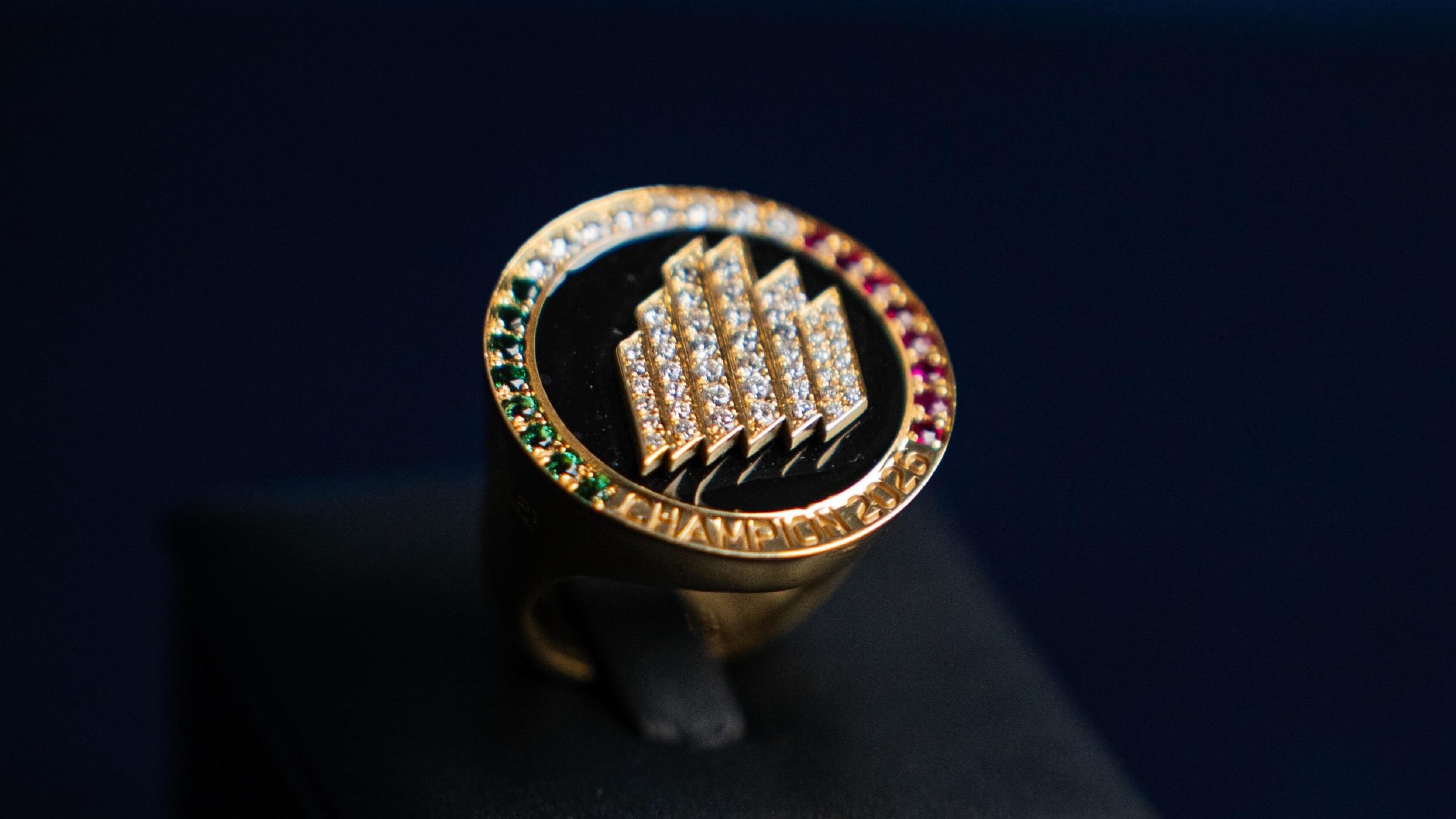 Los vencedores de las finales masculina y femenina del Milano P1 recibirán el 18 de octubre joyas irrepetibles, diseñadas por la firma italiana Lagati Padel Jewels (@lagatipadeljewels)