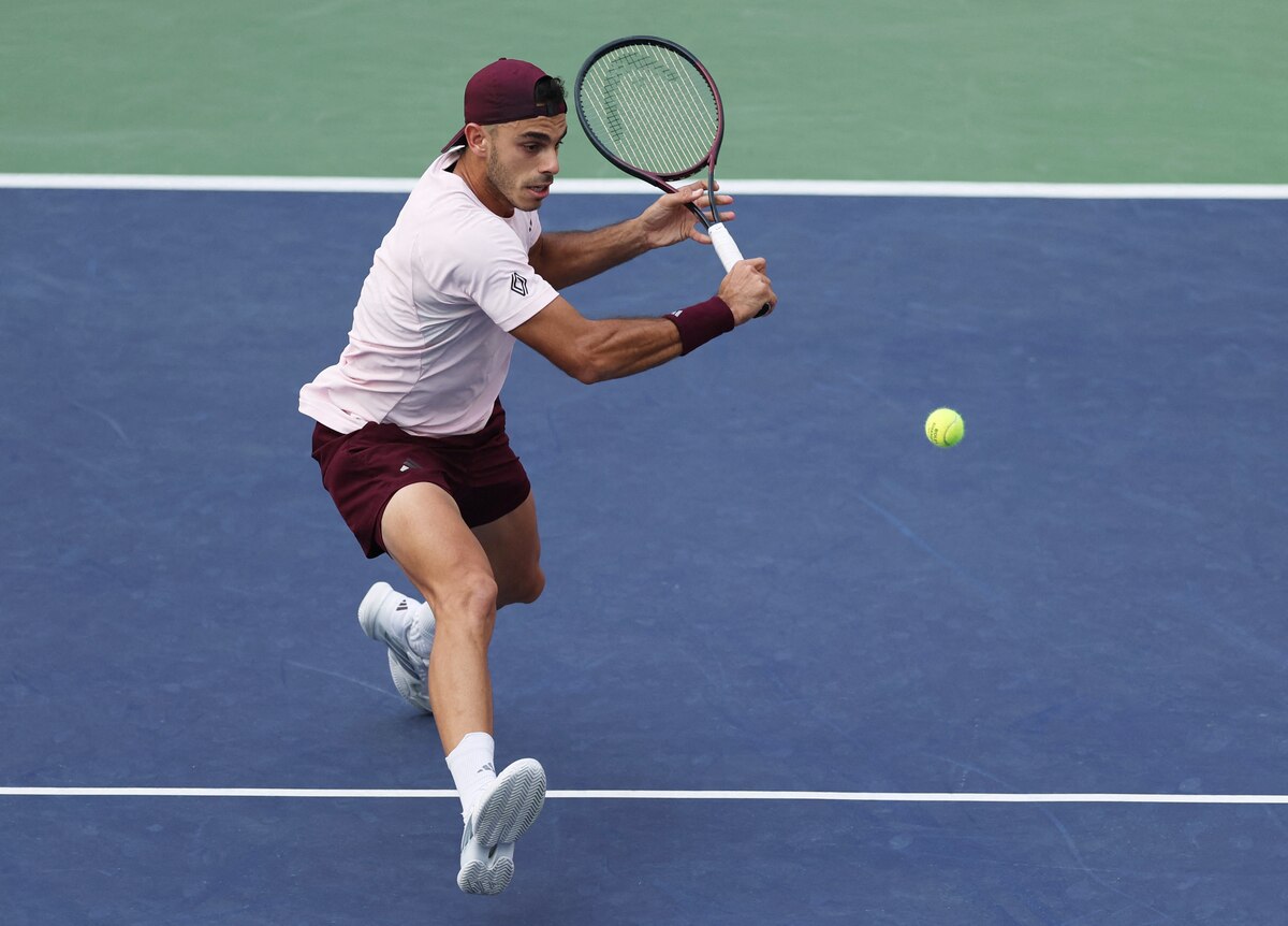 Francisco Cerúndolo derrotó en sets corridos al francés Clement Chidekh en los cuartos de final del ATP de Bruselas (Crédito: REUTERS/Tyrone Siu)